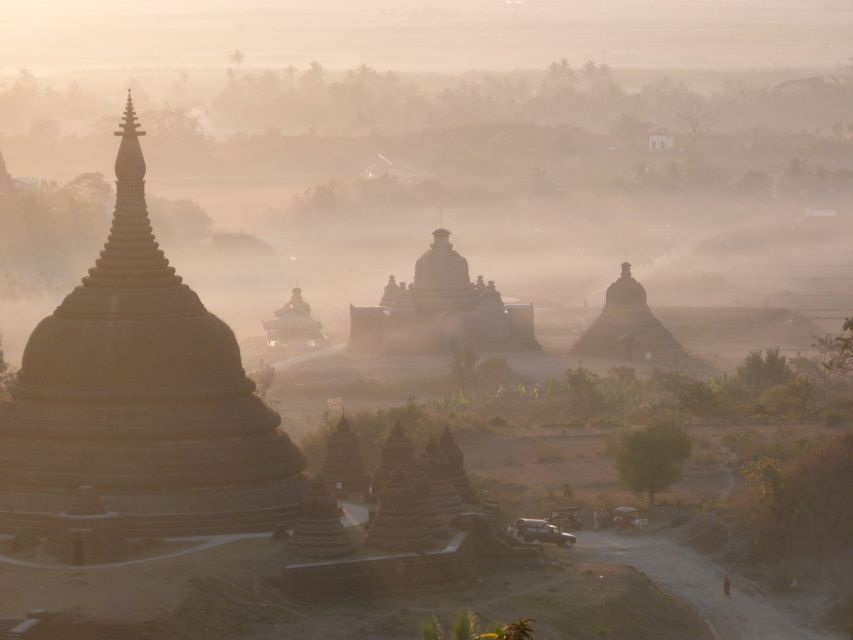 Mrauk U tour
